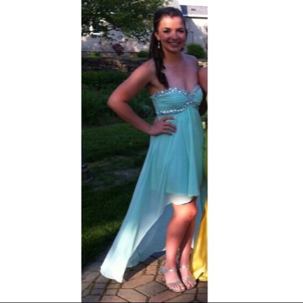 Short to long baby blue prom dress 💃🏼